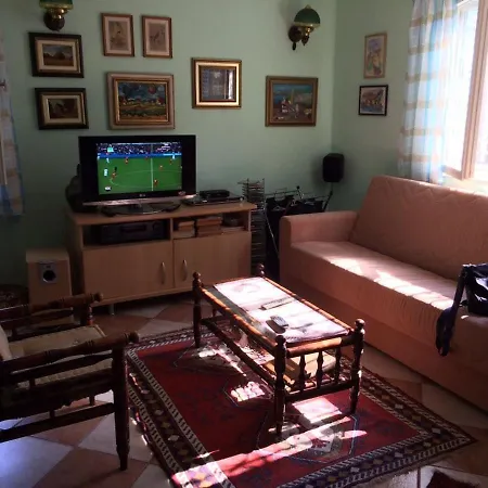 Sumska Kuca Sandy * Banatski Karlovac